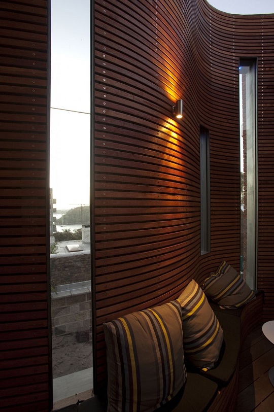 Blues_point_hotel_4